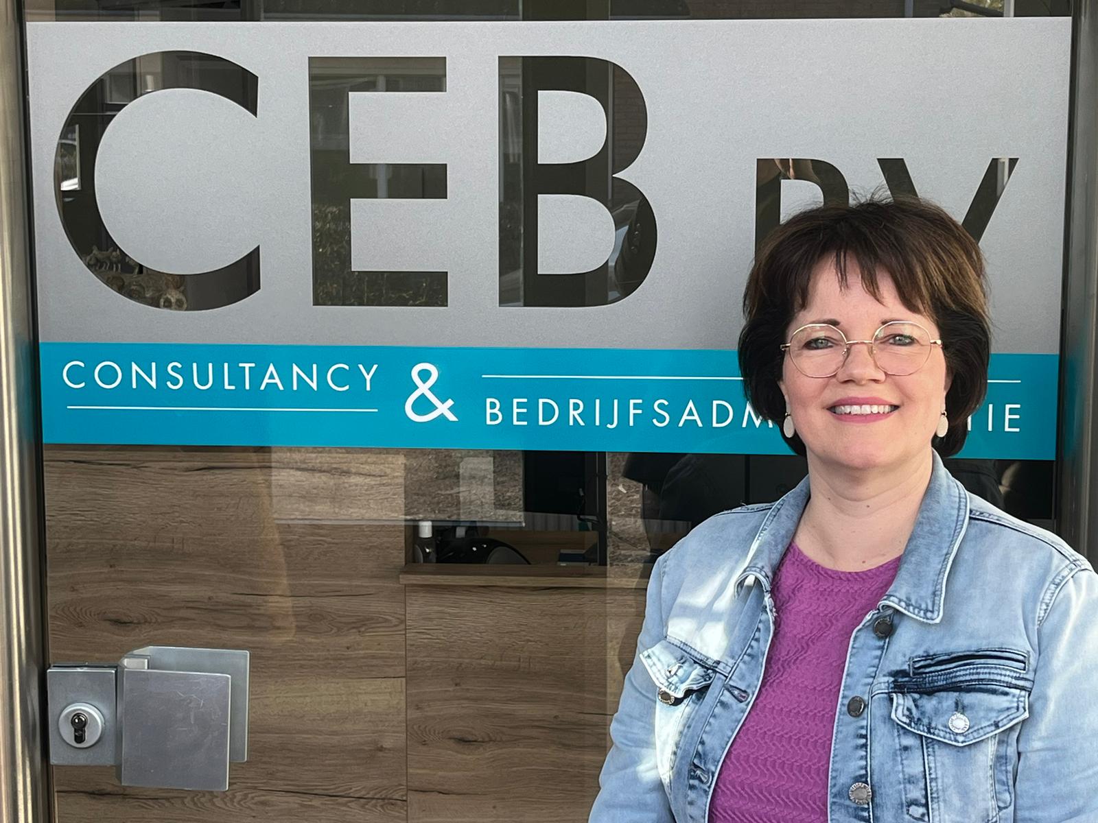 Marieke ter Welle, secretaresse, m.terwelle@ceb-overijssel.nl